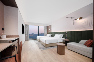 Enoch_Hilton-Garden-Inn_6.webp